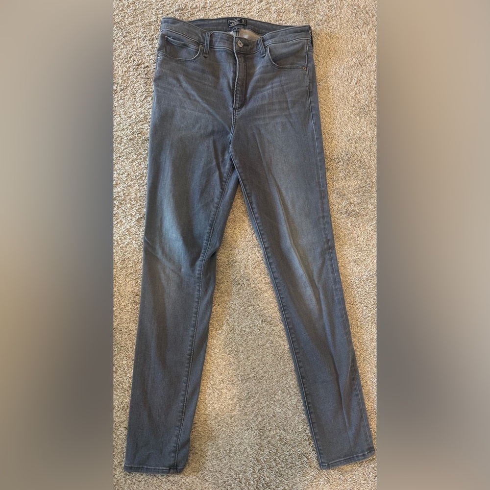 Abercrombie & Fitch Women's Gray Straight Leg Jeans